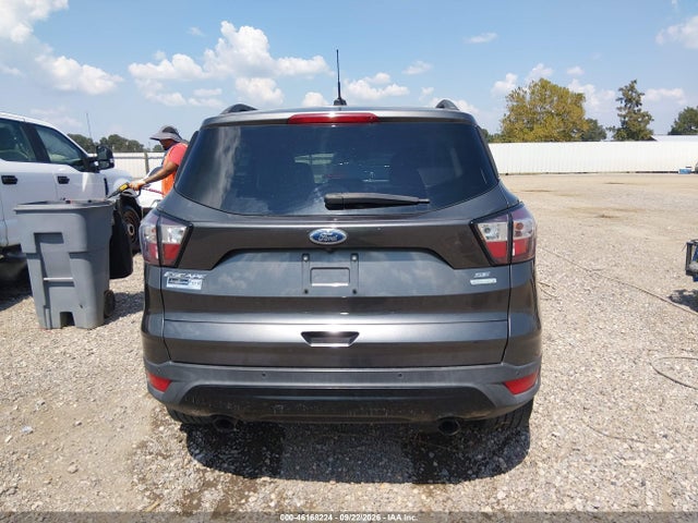 Продажа на аукционе авто 2017 Ford Escape Se, vin: 1FMCU0GD6HUE64498, номер лота: 46168224