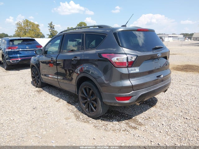 Продажа на аукционе авто 2017 Ford Escape Se, vin: 1FMCU0GD6HUE64498, номер лота: 46168224