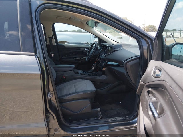 Продажа на аукционе авто 2017 Ford Escape Se, vin: 1FMCU0GD6HUE64498, номер лота: 46168224
