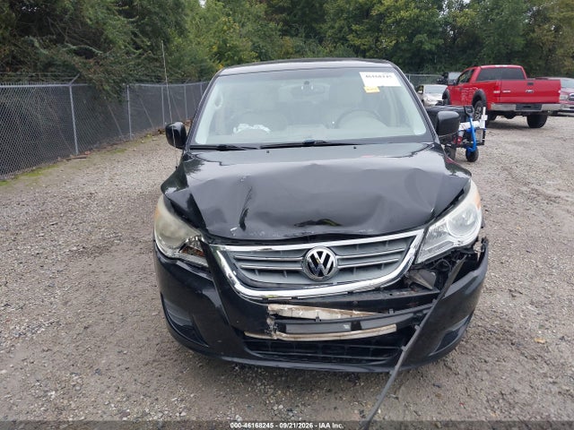 2010 Volkswagen Routan Se მანქანა იყიდება აუქციონზე, vin: 2V4RW3D12AR360054, აუქციონის ნომერი: 46168245