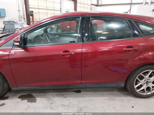 Ford FOCUS SE 2015 1FADP3K20FL275197 Image 15