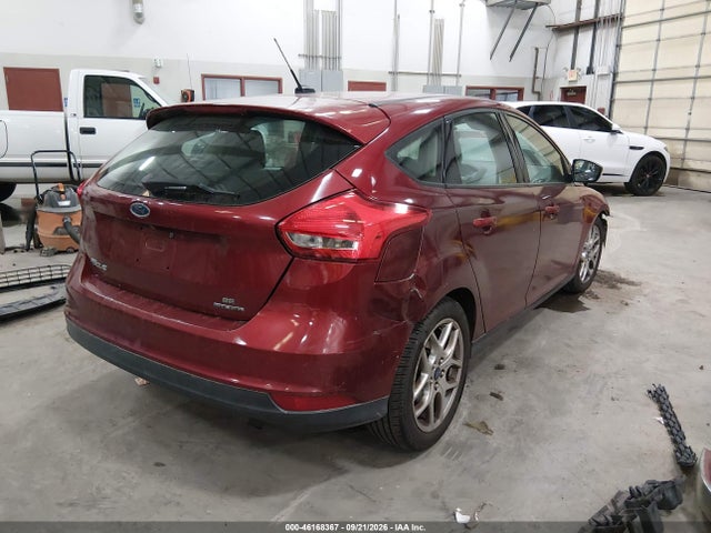 Ford FOCUS SE 2015 1FADP3K20FL275197 Image 4