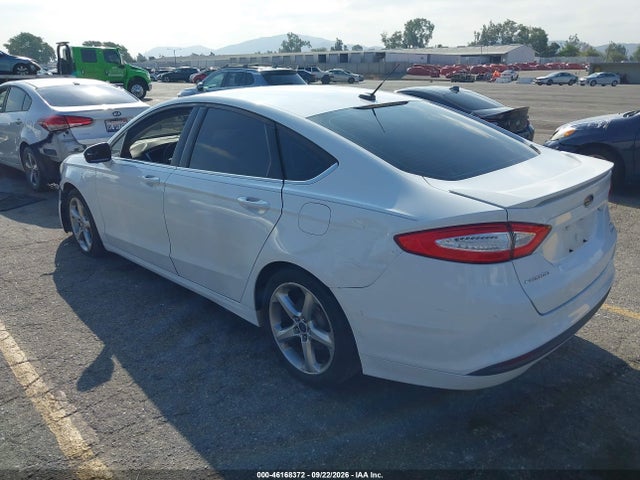 3FA6P0HD0GR120149 Ford FUSION SE