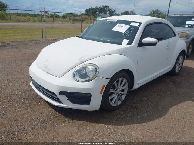 46168393 :رقم المزاد ، 3VWFD7AT9JM703091 vin ، 2018 Volkswagen Beetle 2.0t Coast/2.0t S مزاد بيع