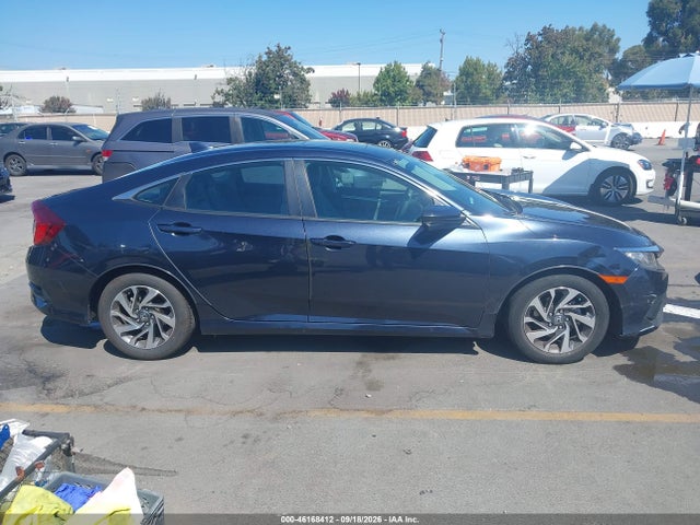 Honda CIVIC EX 2017 19XFC2F75HE209903 Image 13