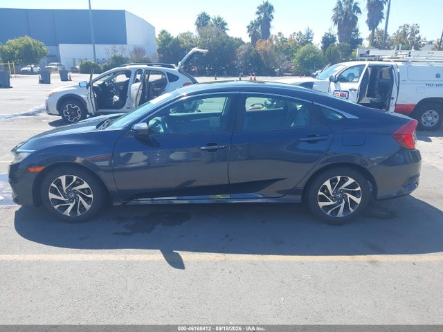 Honda CIVIC EX 2017 19XFC2F75HE209903 Image 14