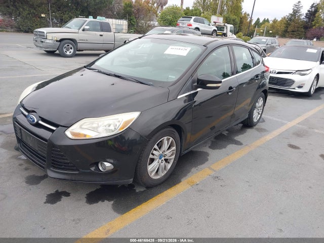 46168428 :رقم المزاد ، 1FAHP3M25CL295696 vin ، 2012 Ford Focus Sel مزاد بيع