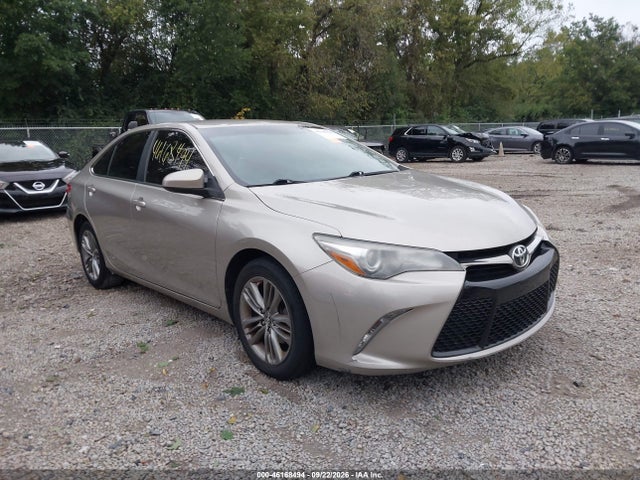 2015 Toyota Camry Se მანქანა იყიდება აუქციონზე, vin: 4T1BF1FK5FU995782, აუქციონის ნომერი: 46168494