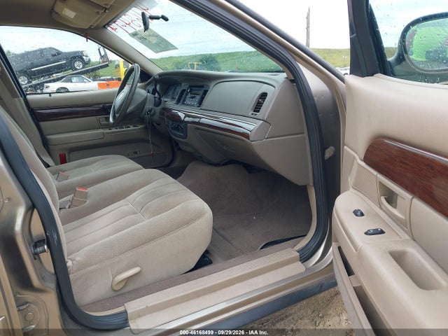 46168499 :رقم المزاد ، 2MEFM74W74X602955 vin ، 2004 Mercury Grand Marquis Gs مزاد بيع