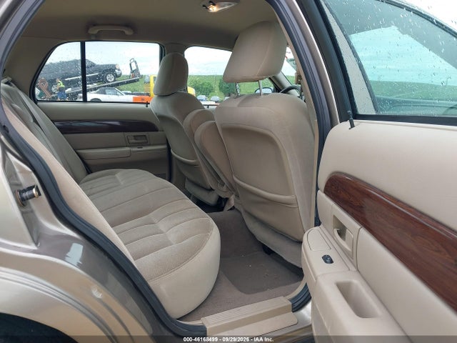 46168499 :رقم المزاد ، 2MEFM74W74X602955 vin ، 2004 Mercury Grand Marquis Gs مزاد بيع