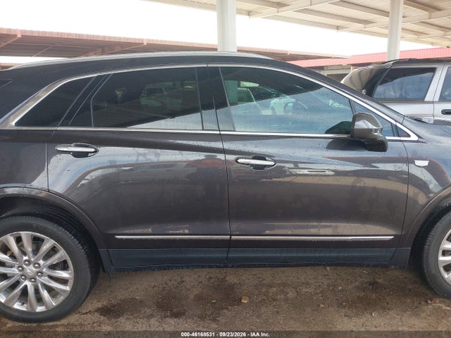 46168531 :رقم المزاد ، 1GYKNFRS1HZ121607 vin ، 2017 Cadillac Xt5 Platinum مزاد بيع
