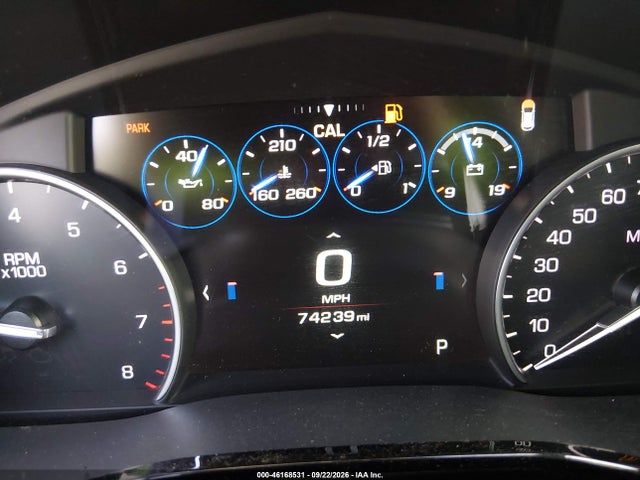 46168531 :رقم المزاد ، 1GYKNFRS1HZ121607 vin ، 2017 Cadillac Xt5 Platinum مزاد بيع