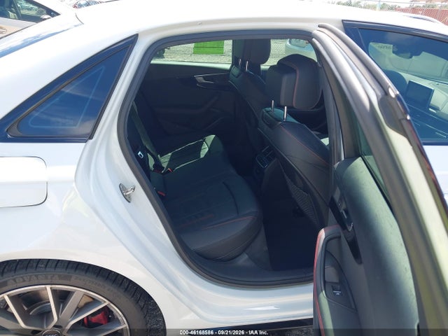 Продажа на аукционе авто 2019 Audi A4 45 Premium, vin: WAUENAF45KN004149, номер лота: 46168586