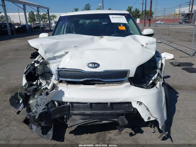 KIA Soul 2016 KNDJN2A24G7340254 Image 13