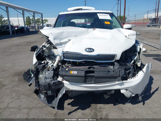 KIA Soul 2016 KNDJN2A24G7340254 Image 6