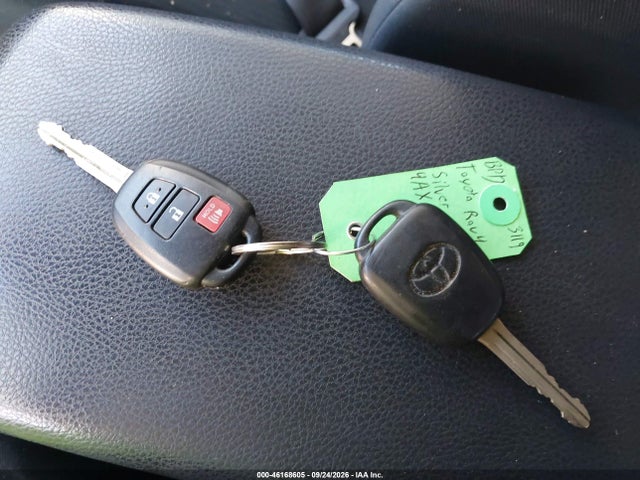 46168605 :رقم المزاد ، JTMBFREV3HJ142252 vin ، 2017 Toyota Rav4 Le مزاد بيع