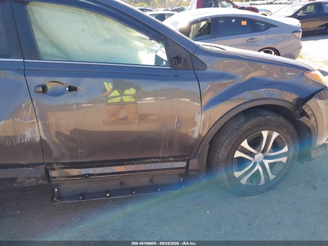 46168605 :رقم المزاد ، JTMBFREV3HJ142252 vin ، 2017 Toyota Rav4 Le مزاد بيع