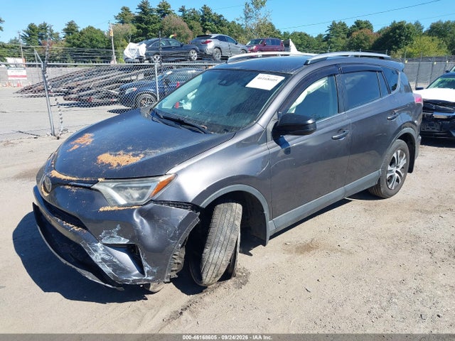46168605 :رقم المزاد ، JTMBFREV3HJ142252 vin ، 2017 Toyota Rav4 Le مزاد بيع