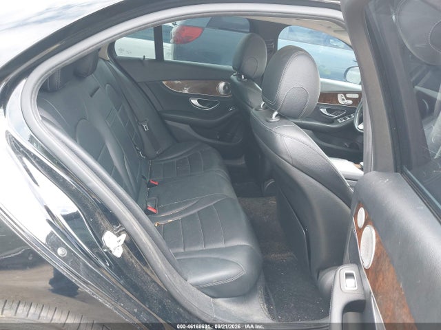 55SWF4KB1FU038666 Mercedes-Benz C 300 4matic