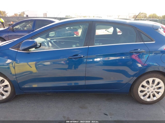 2016 Hyundai Elantra Gt მანქანა იყიდება აუქციონზე, vin: KMHD35LH5GU255149, აუქციონის ნომერი: 46168637