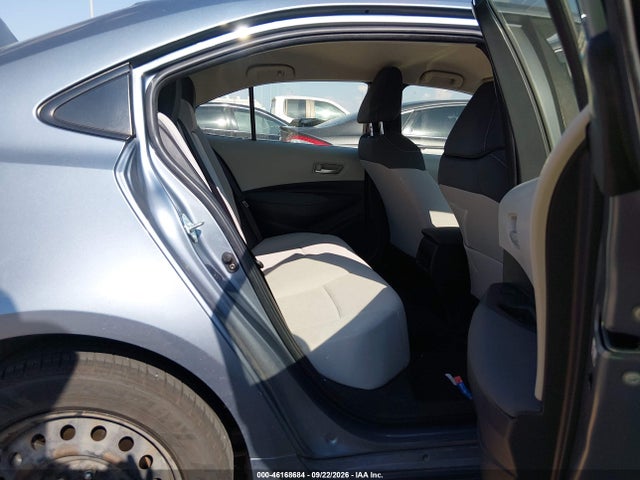 46168684 :رقم المزاد ، JTDEPMAE3MJ152485 vin ، 2021 Toyota Corolla Le مزاد بيع