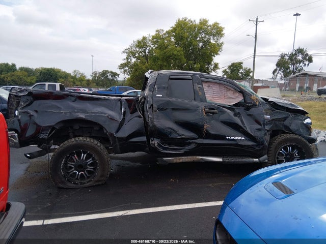 46168710 :رقم المزاد ، 5TFUW5F1XAX143026 vin ، 2010 Toyota Tundra Grade 5.7l V8 مزاد بيع