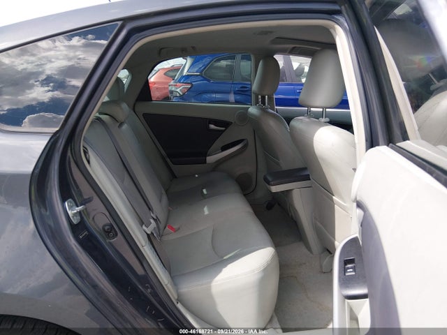 46168721 :رقم المزاد ، JTDKN3DU4A0155967 vin ، 2010 Toyota Prius Iv مزاد بيع
