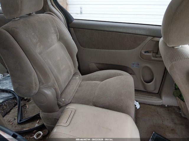 Продажа на аукционе авто 2010 Toyota Sienna Le, vin: 5TDKK4CC0AS290657, номер лота: 46168744