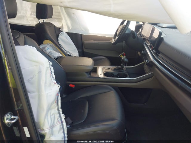Продаж на аукціоні авто 2025 Kia Carnival Mpv Lxs, vin: KNDNB5K3XS6533784, номер лоту: 46168754