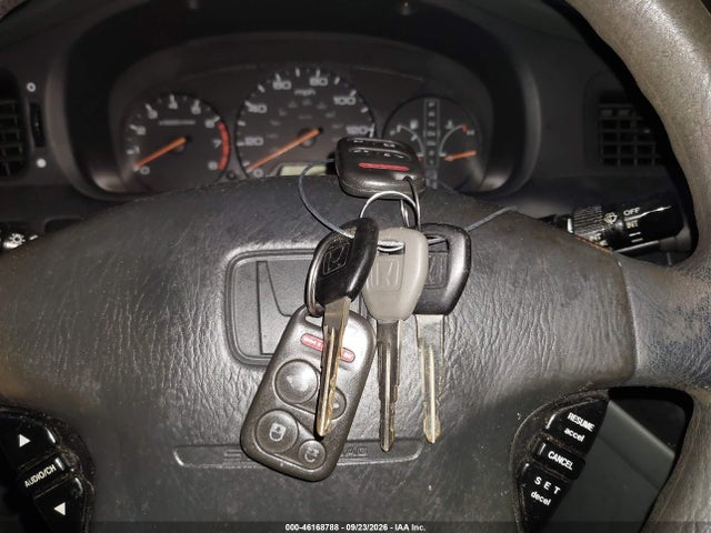 2000 Honda Odyssey Ex მანქანა იყიდება აუქციონზე, vin: 2HKRL1877YH573143, აუქციონის ნომერი: 46168788
