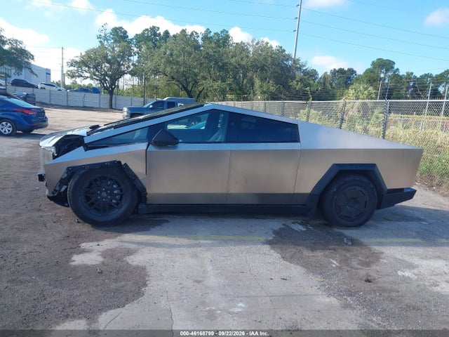 Aukcja sprzedaży 2026 Tesla Cybertruck Dual Motor All-wheel Drive/premium All-wheel Drive, vin: 7G2CEHED9TA082576, numer aukcji: 46168799