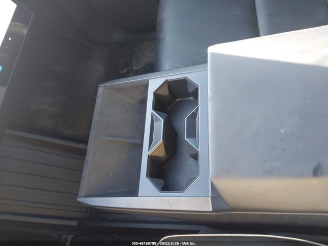 Aukcja sprzedaży 2026 Tesla Cybertruck Dual Motor All-wheel Drive/premium All-wheel Drive, vin: 7G2CEHED9TA082576, numer aukcji: 46168799