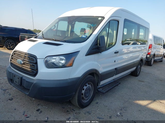 46168806 :رقم المزاد ، 1FBAX2CM9FKA52822 vin ، 2015 Ford Transit-350 Xl مزاد بيع