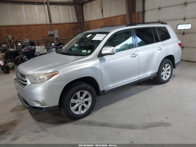 Продажа на аукционе авто 2012 Toyota Highlander Base V6, vin: 5TDBK3EH6CS126724, номер лота: 46168825