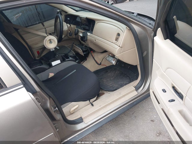 Продажа на аукционе авто 2006 Ford Crown Victoria Police/police Interceptor, vin: 2FAFP71W36X159435, номер лота: 46168829