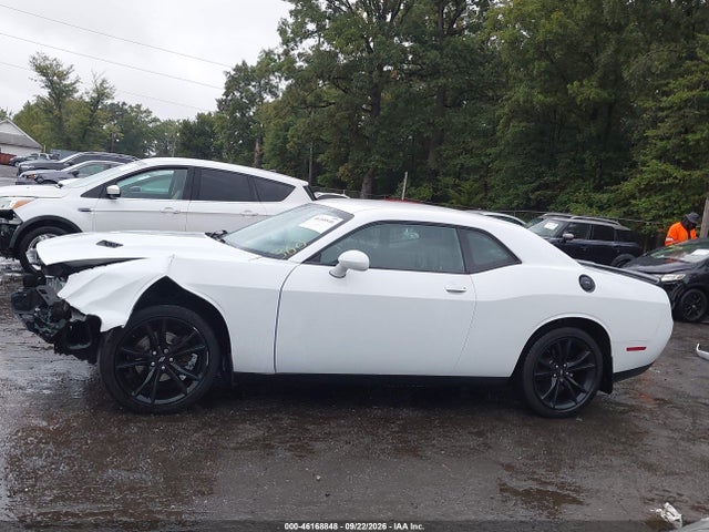 Продажа на аукционе авто 2018 Dodge Challenger Sxt, vin: 2C3CDZAG1JH246686, номер лота: 46168848