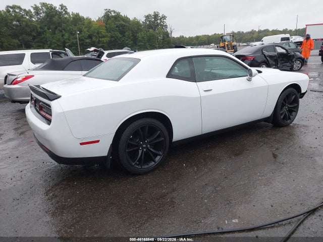 Продажа на аукционе авто 2018 Dodge Challenger Sxt, vin: 2C3CDZAG1JH246686, номер лота: 46168848