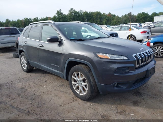 2015 Jeep Cherokee Latitude მანქანა იყიდება აუქციონზე, vin: 1C4PJMCS6FW587343, აუქციონის ნომერი: 46168897