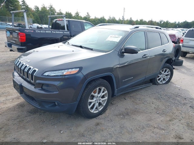 2015 Jeep Cherokee Latitude მანქანა იყიდება აუქციონზე, vin: 1C4PJMCS6FW587343, აუქციონის ნომერი: 46168897