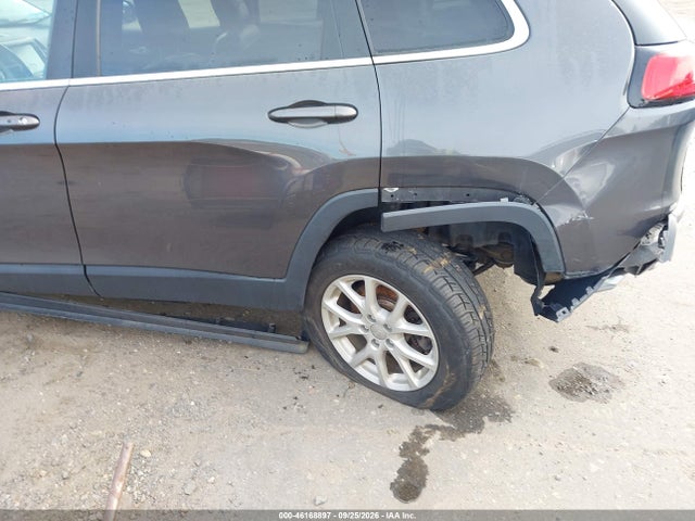 2015 Jeep Cherokee Latitude მანქანა იყიდება აუქციონზე, vin: 1C4PJMCS6FW587343, აუქციონის ნომერი: 46168897