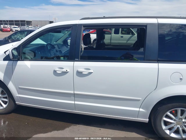 2C4RDGCG4ER265904 Dodge Grand Caravan Sxt