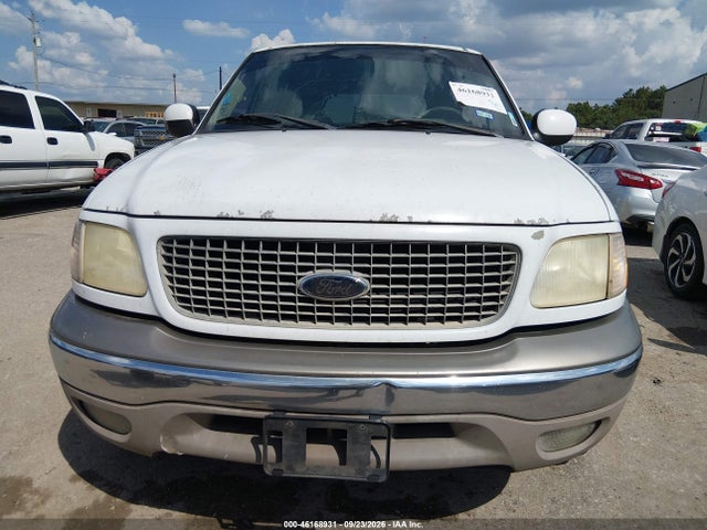 46168931 :رقم المزاد ، 1FMRU17L51LB21555 vin ، 2001 Ford Expedition Eddie Bauer مزاد بيع