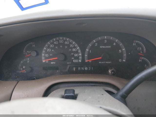 46168931 :رقم المزاد ، 1FMRU17L51LB21555 vin ، 2001 Ford Expedition Eddie Bauer مزاد بيع