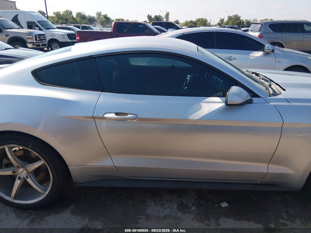 2015 Ford Mustang V6 მანქანა იყიდება აუქციონზე, vin: 1FA6P8AMXF5313970, აუქციონის ნომერი: 46168955