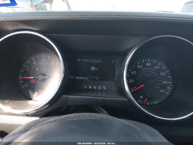 2015 Ford Mustang V6 მანქანა იყიდება აუქციონზე, vin: 1FA6P8AMXF5313970, აუქციონის ნომერი: 46168955