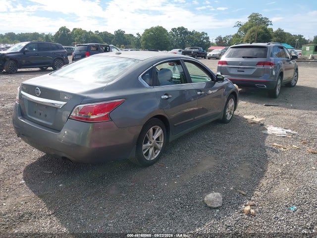 2015 Nissan Altima 2.5 Sl მანქანა იყიდება აუქციონზე, vin: 1N4AL3AP7FN349778, აუქციონის ნომერი: 46168965