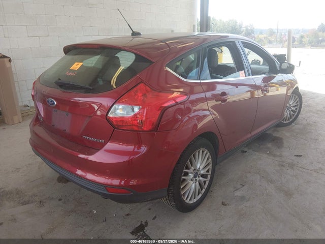 Ford Focus Titanium 2014 1FADP3N28EL144724 Image 4