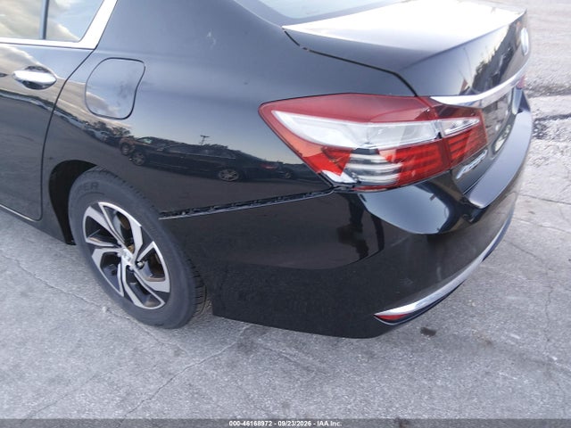 Продажа на аукционе авто 2017 Honda Accord Lx, vin: 1HGCR2F3XHA154755, номер лота: 46168972