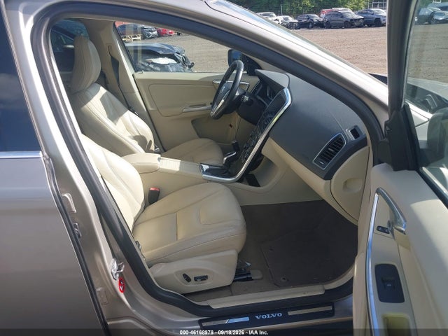 Aukcja sprzedaży 2014 Volvo Xc60 3.2 Premier Plus, vin: YV4940DZ4E2519615, numer aukcji: 46168978