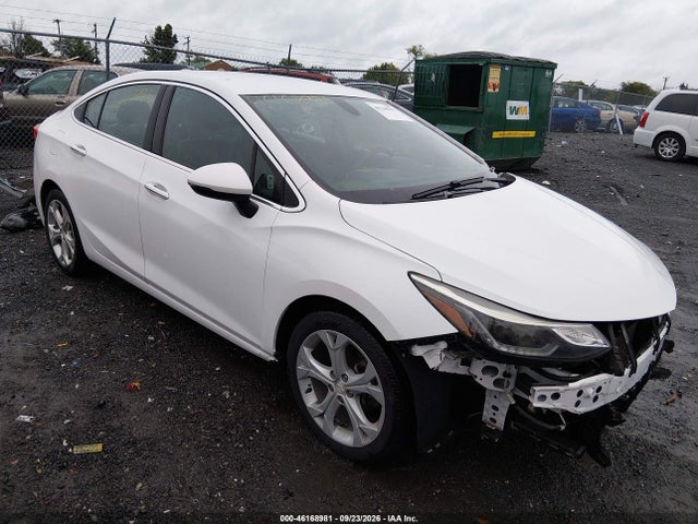 46168981 :رقم المزاد ، 1G1BF5SM3H7219812 vin ، 2017 Chevrolet Cruze Premier Auto مزاد بيع